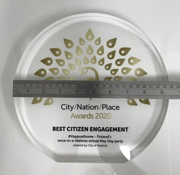 Acrylic Circle Award