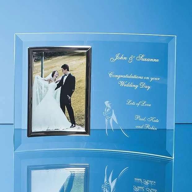 Bevelled Glass Crescent Frame for 4"" x 6"" Portrait Photo